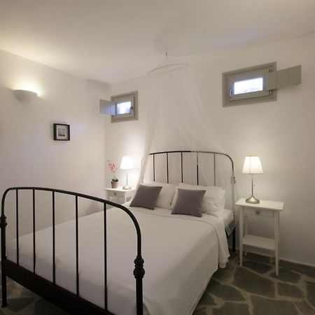 Kallisti Daphne - Gorgeous Villa - An Oasis For 8 People Naousa Exteriör bild